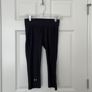Women’s Under Armour crop workout leggings